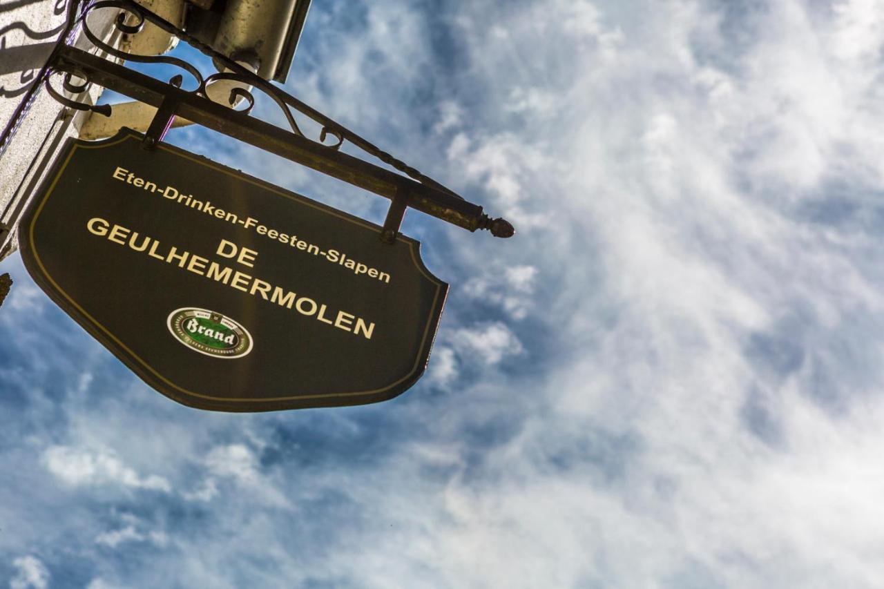 Herberg De Geulhemermolen Berg en Terblijt Exteriör bild