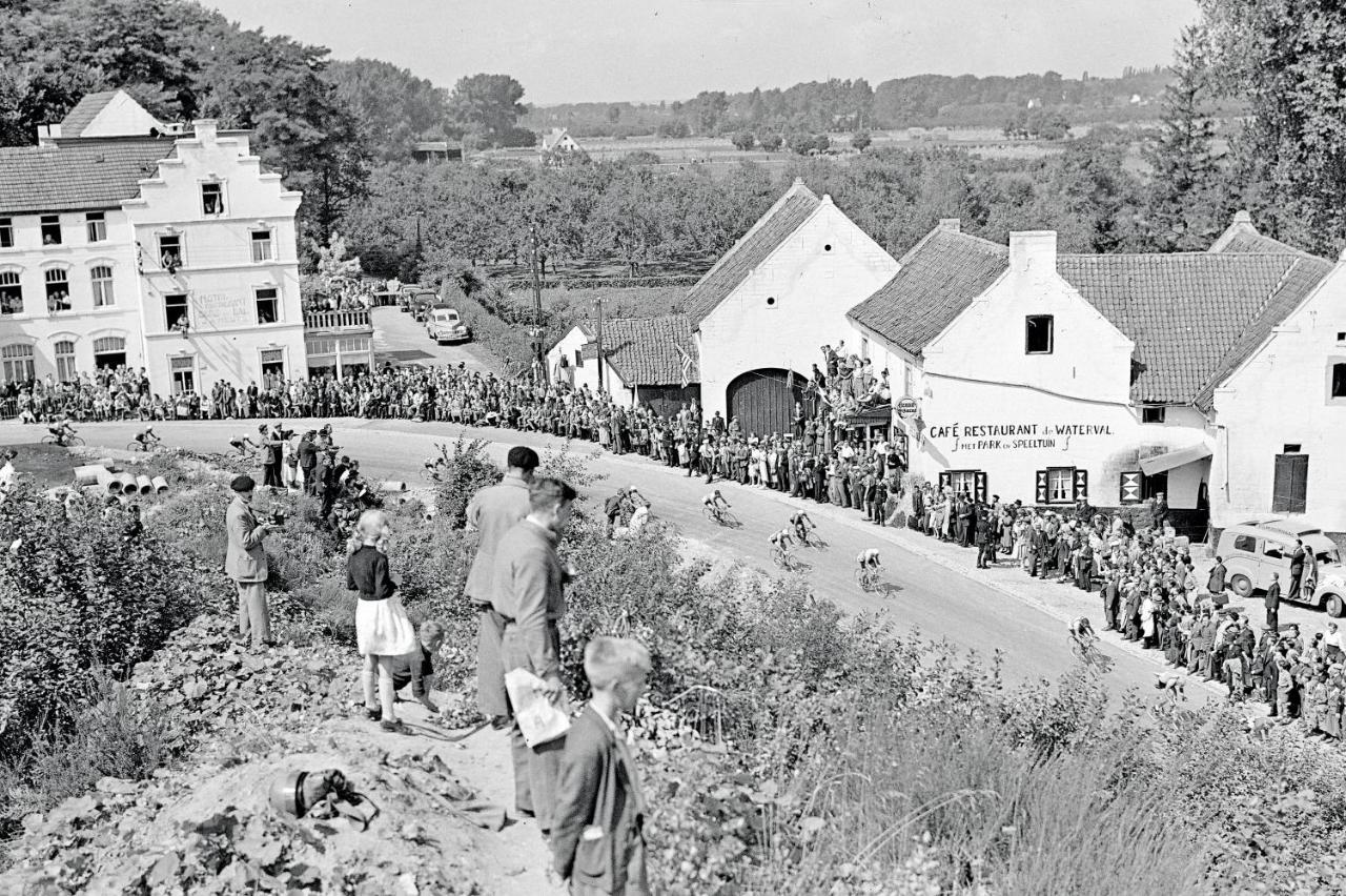 Herberg De Geulhemermolen Hotell Berg en Terblijt Exteriör bild